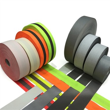 Que savez-vous des bandes réfléchissantes ?