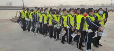 Il est sécuritaire d'être vu avec des vêtements de sécurité réfléchissants